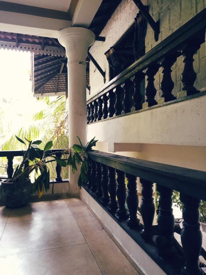 Manidi Villa Unawatuna Extérieur photo
