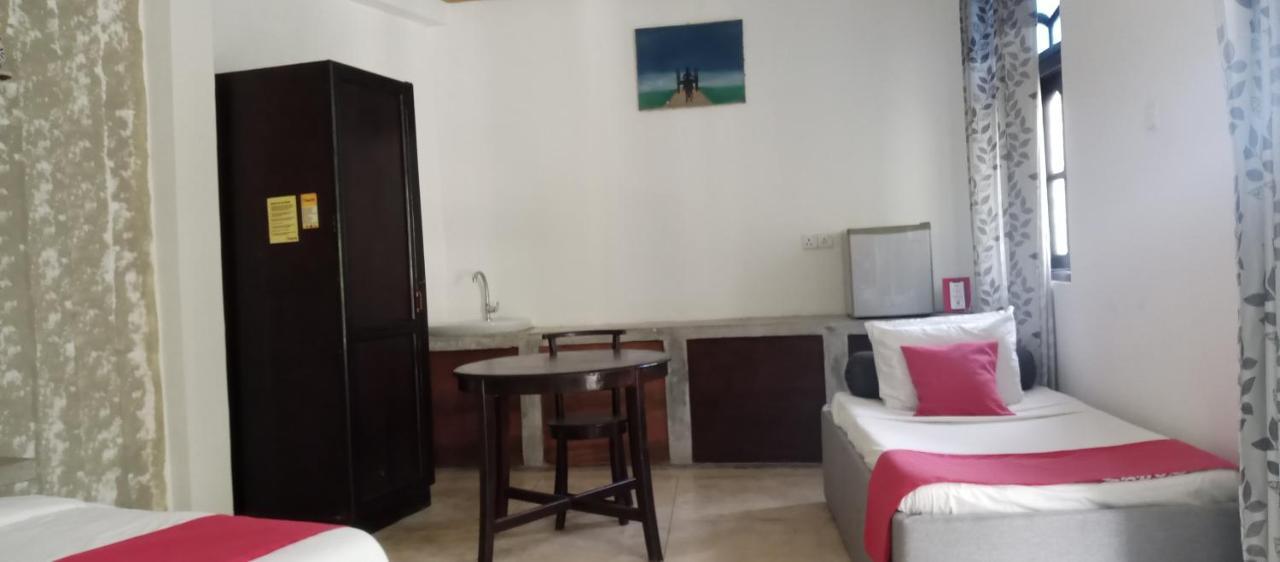 Manidi Villa Unawatuna Extérieur photo